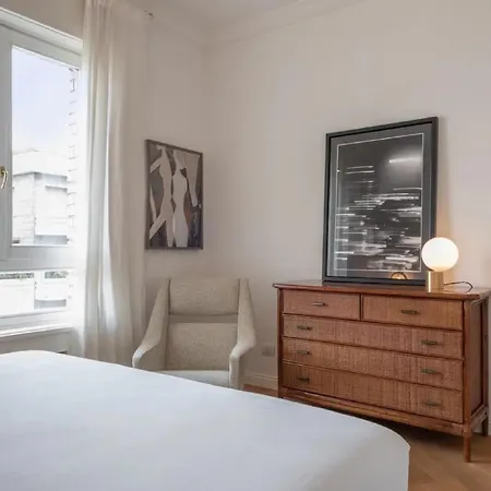 Апартаменты Moderna Casa Di Design Milanese Di Meta Secolo
