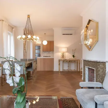 Апартаменты Moderna Casa Di Design Milanese Di Meta Secolo *